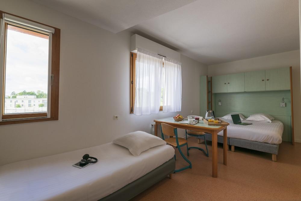 Cerise La Beaujoire Aparthotel 3*